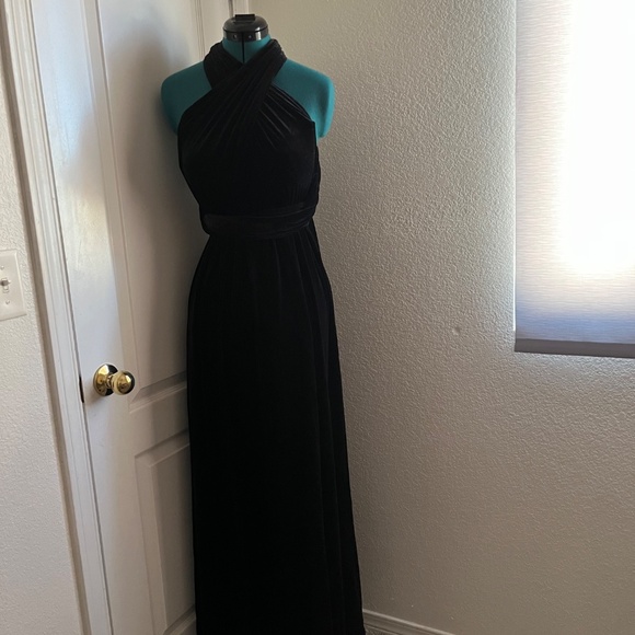 Fabulous Jet Black Velvet Infinity Maxi Dress - 72 Styles - Picture 3 of 6